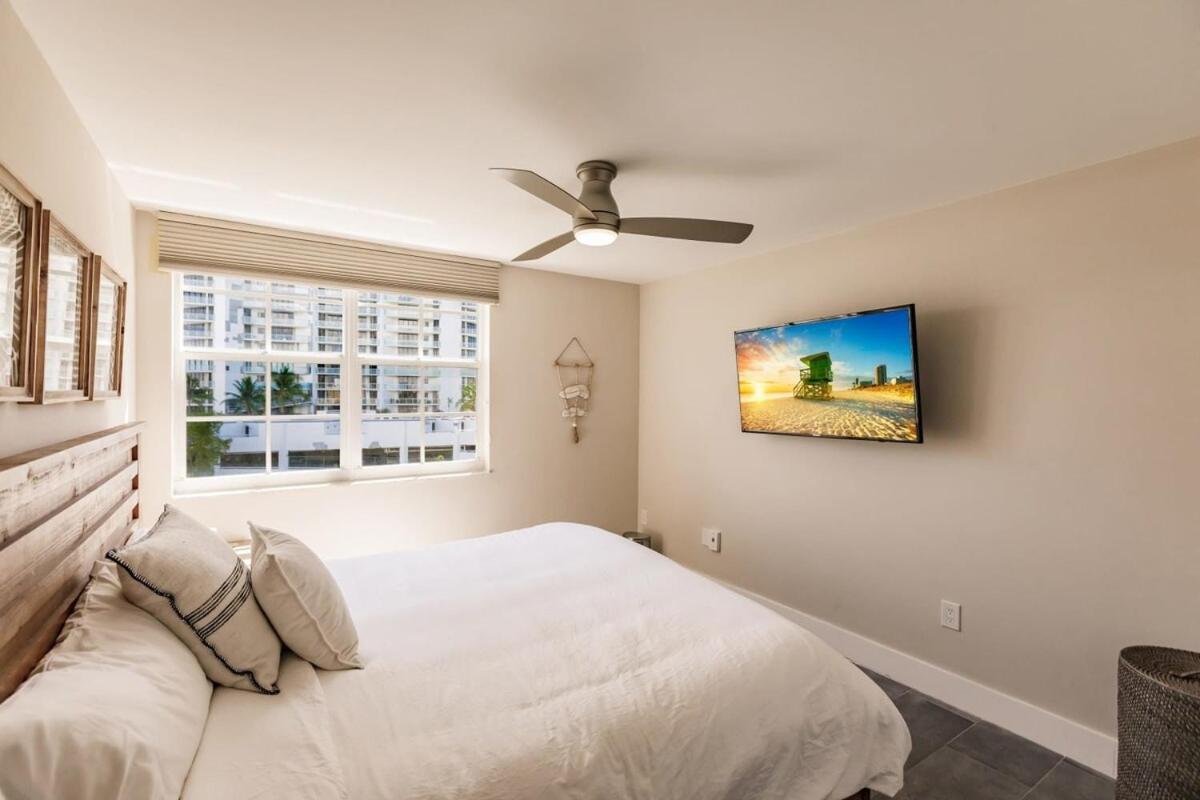 Uhost Ai - 3B Gem W Golf & Intracoastal Views Miami Kültér fotó